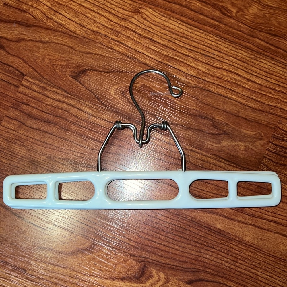 White Plastic Pants Hanger